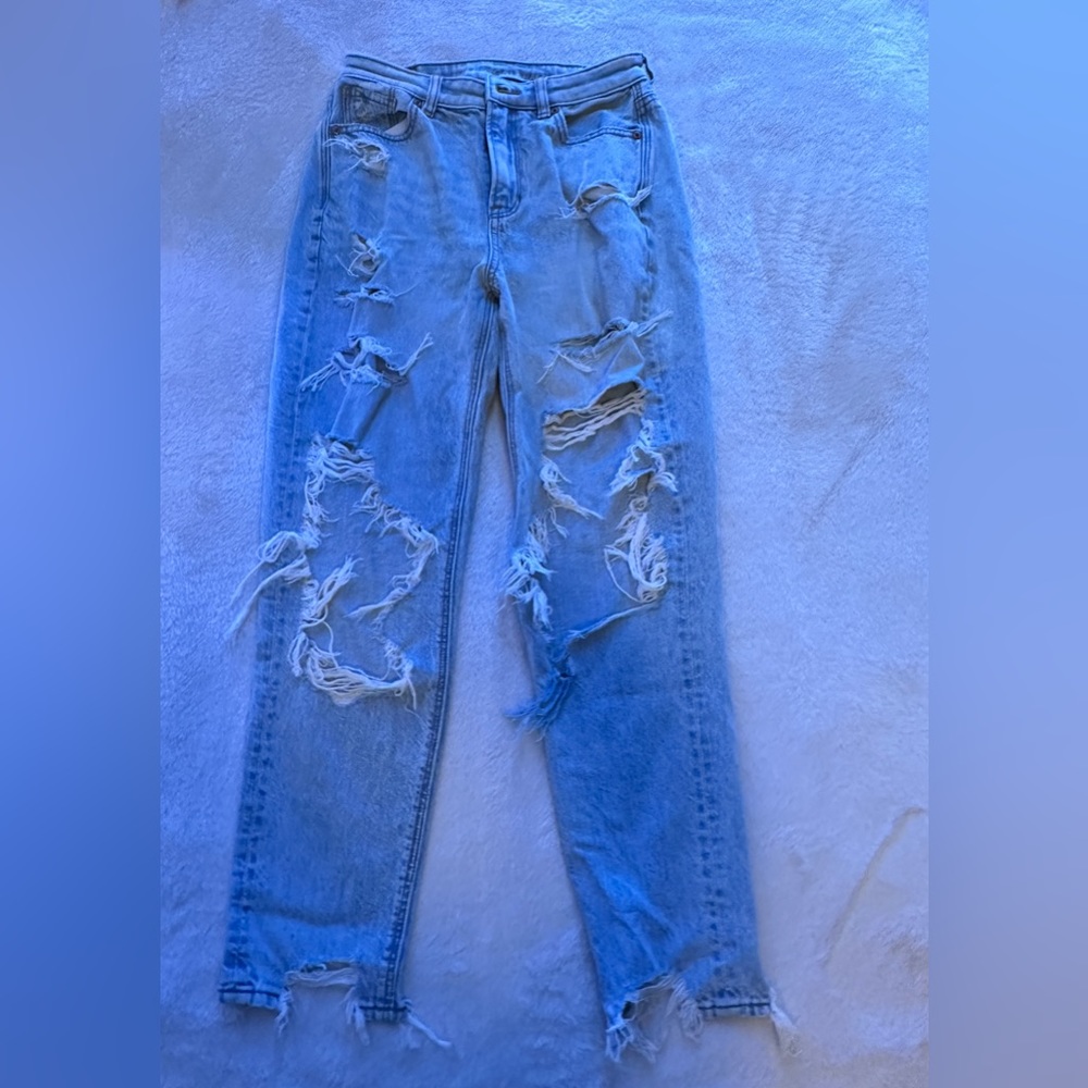AE light wash ripped mom jeans